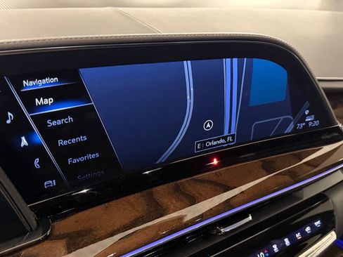 Used 2023 Cadillac Escalade Sport Platinum w/ Heavy-Duty Trailer Package AWD/4WD image 18