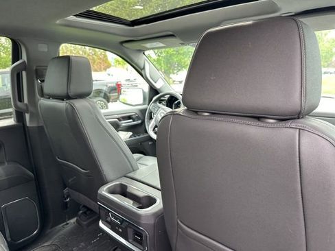 Used 2024 GMC Sierra 1500 SLT w/ SLT Premium Package AWD/4WD image 14