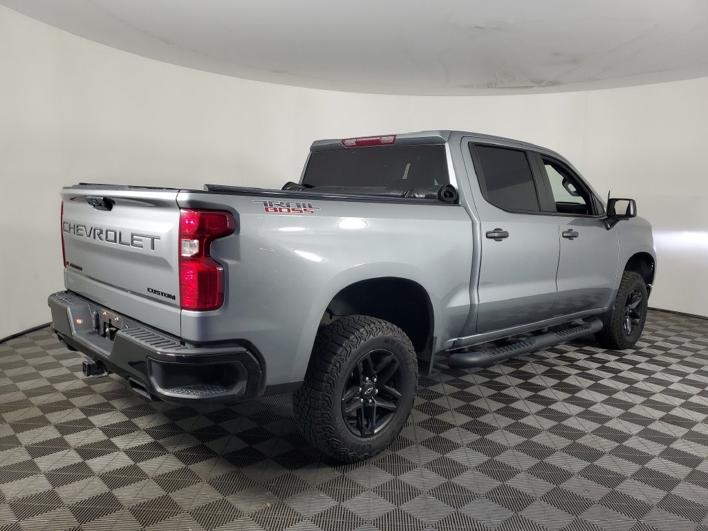 Certified 2024 Chevrolet Silverado 1500 Custom Trail Boss w/ LPO, Dark Essentials Package AWD/4WD image 4