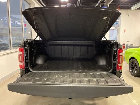 Used 2019 RAM 1500 Laramie image 11