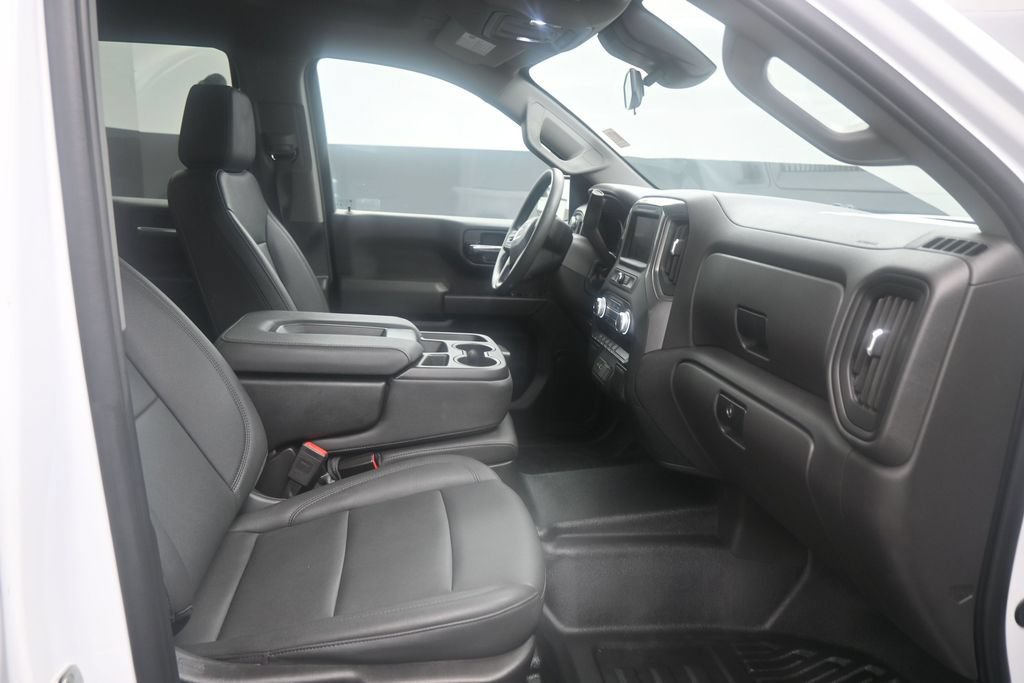 Used 2024 GMC Sierra 1500 Pro w/ Pro Value Package AWD/4WD image 11