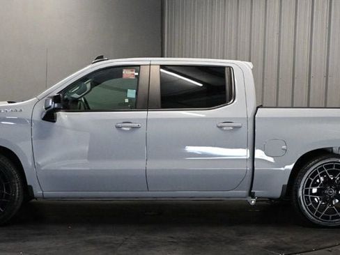 Used 2025 Chevrolet Silverado 1500 RST RWD image 8
