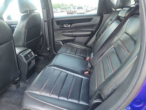 Used 2024 Honda CR-V Sport Touring image 4