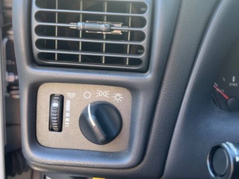 Used 1997 Chevrolet Camaro Z28 w/ Preferred Equipment Group 2 RWD image 12