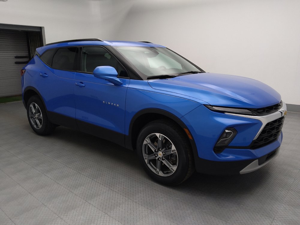 Used 2024 Chevrolet Blazer LT w/ Convenience Package FWD image 11