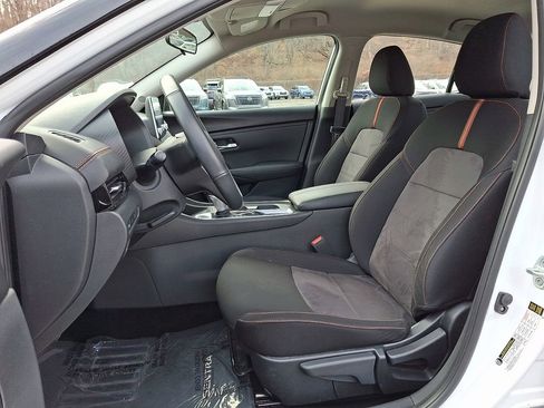 Certified 2023 Nissan Sentra SR image 15