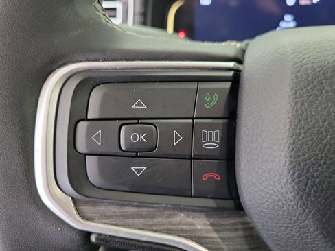 Used 2024 Jeep Wagoneer L Series II w/ Flexible Seating Group AWD/4WD image 23