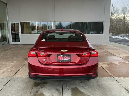 Used 2024 Chevrolet Malibu LT image 21