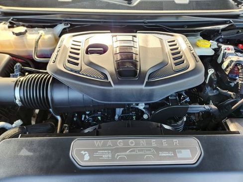 Used 2024 Jeep Wagoneer Series II image 31