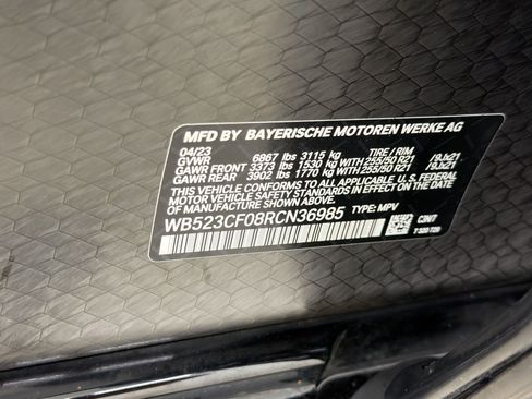 Used 2024 BMW iX xDrive50 w/ Premium Package AWD/4WD image 25