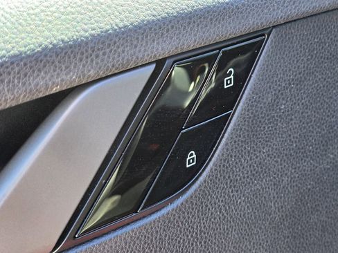 Used 2021 Porsche 911 Carrera image 13