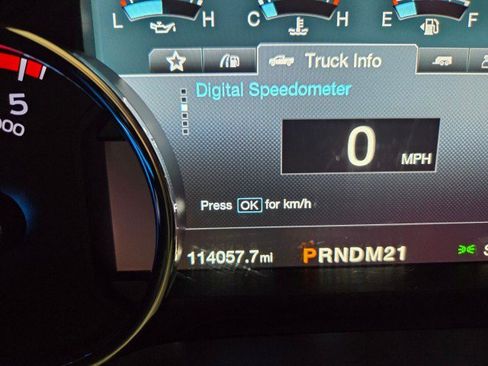 Used 2018 Ford F250 Lariat w/ Lariat Value Package AWD/4WD image 45