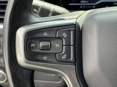 Used 2023 Chevrolet Tahoe Premier AWD/4WD image 25