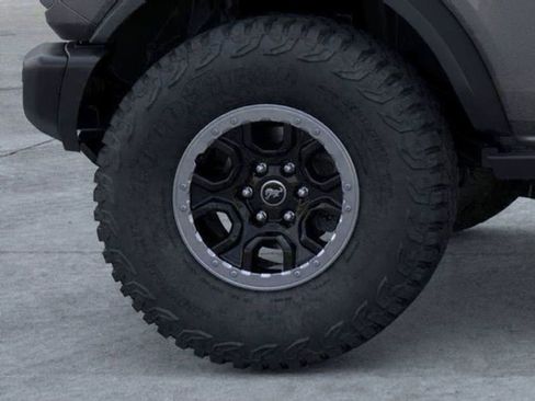 New 2025 Ford Bronco Badlands image 42