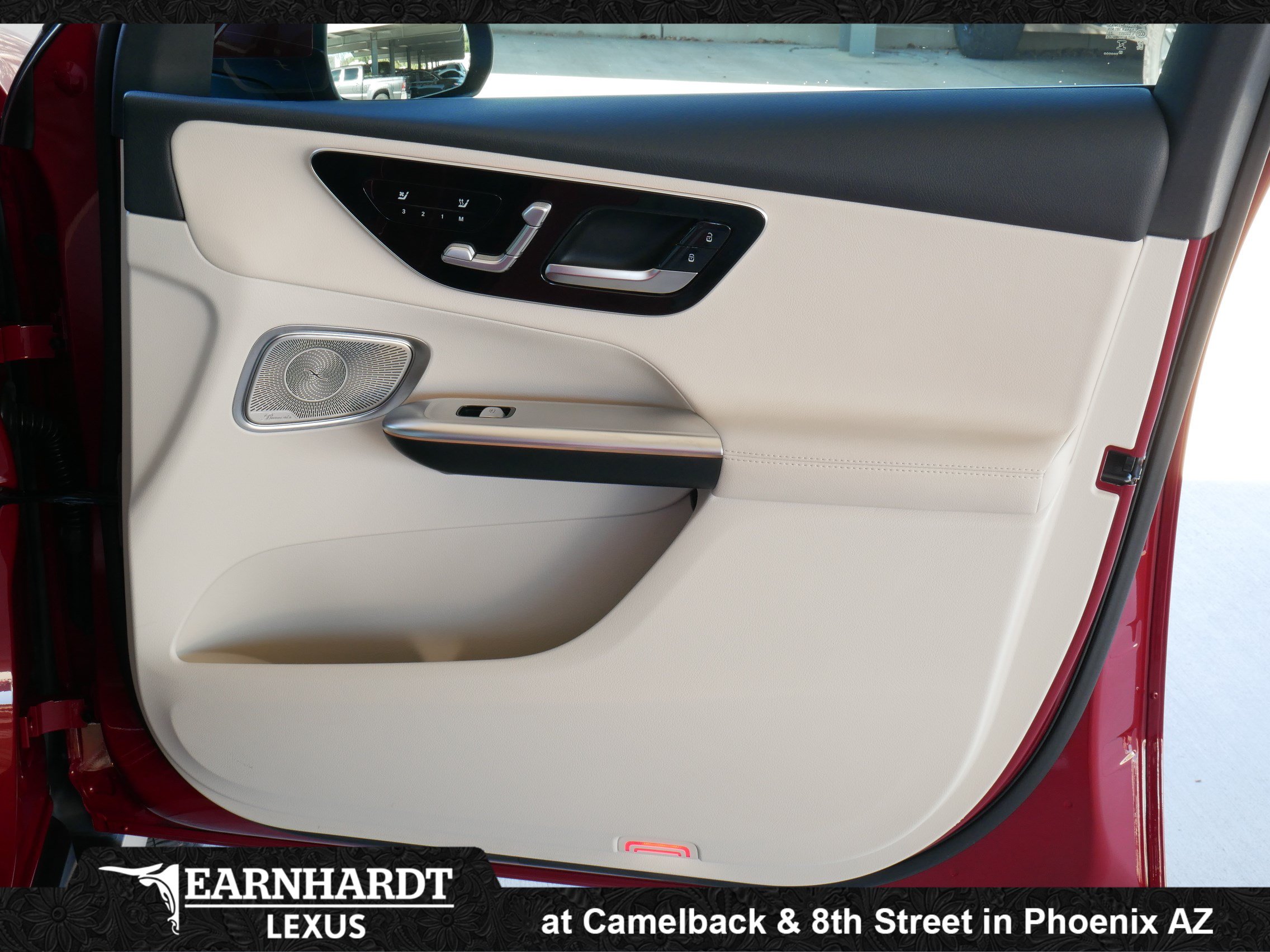 Used 2026 Mercedes-Benz GLC 300 image 14