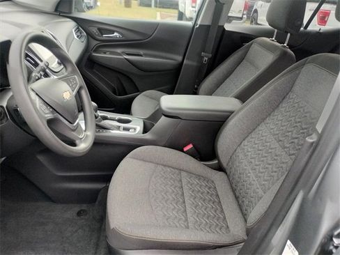 Used 2023 Chevrolet Equinox LT image 15