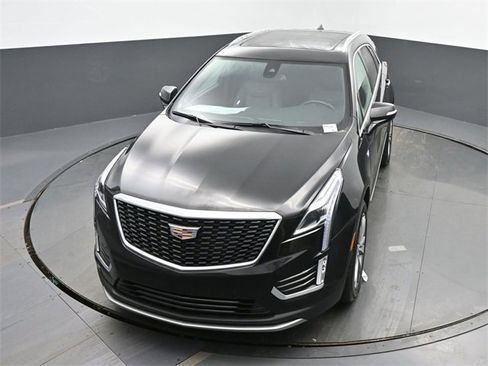 Certified 2025 Cadillac XT5 Premium Luxury image 38