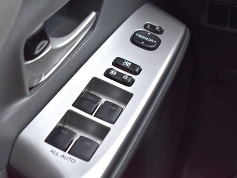 Used 2012 Toyota Prius V Two FWD image 16