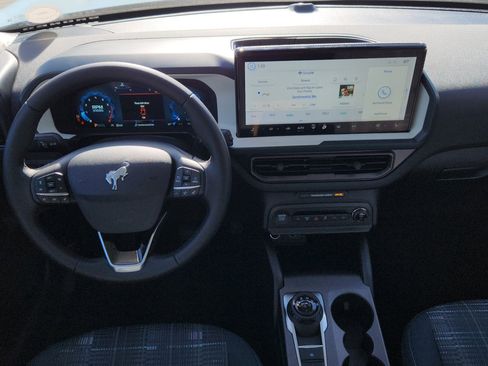 New 2025 Ford Bronco Sport Heritage w/ Convenience Package image 15