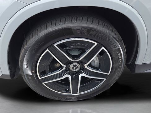 New 2026 Mercedes-Benz GLC 300 image 41