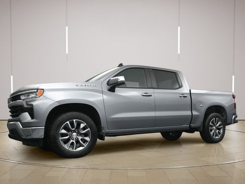 Used 2024 Chevrolet Silverado 1500 LT AWD/4WD image 21
