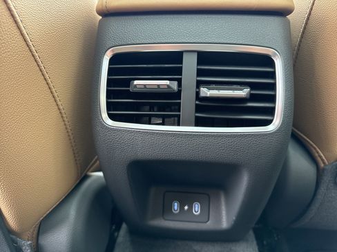 Used 2025 Hyundai Sonata Limited image 15