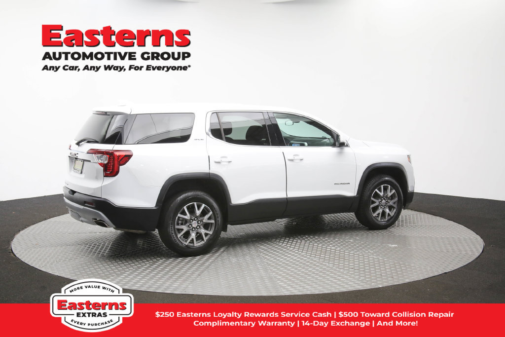Used 2023 GMC Acadia SLE FWD image 40