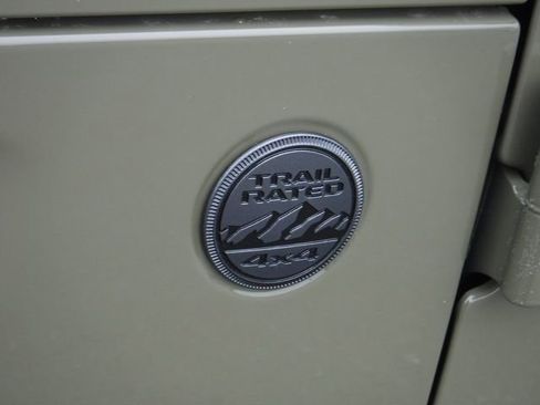 New 2026 Jeep Gladiator Willys AWD/4WD image 5