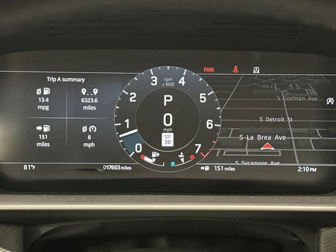 Used 2023 Land Rover Discovery S R-Dynamic image 19