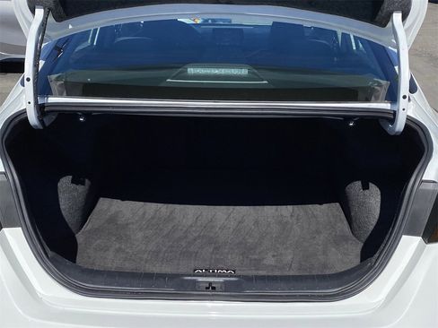 Certified 2025 Nissan Altima 2.5 S image 7