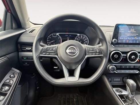 Used 2024 Nissan Sentra SV image 12
