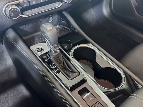 Certified 2023 Nissan Altima 2.5 SV w/ SV Premium Package AWD/4WD image 15