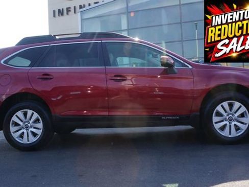 Used 2018 Subaru Outback 2.5i Premium AWD/4WD image 10