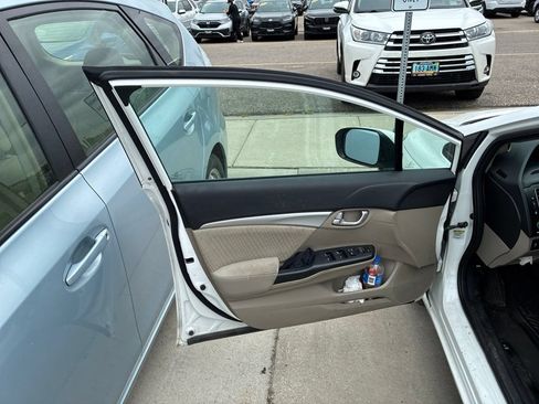 Used 2014 Honda Civic EX image 8
