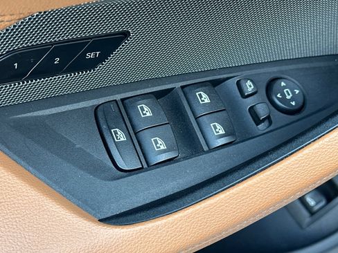 Used 2023 BMW i4 eDrive35 image 13