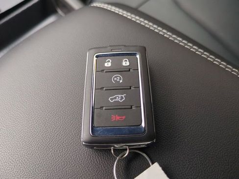 New 2026 Jeep Grand Cherokee L Limited AWD/4WD image 30