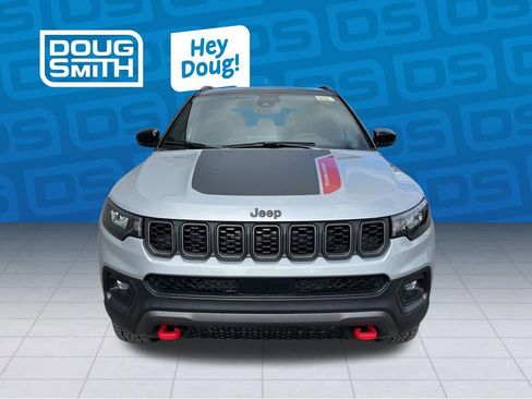 New 2026 Jeep Compass Trailhawk w/ Sun, Sound & Navigation Group image 8