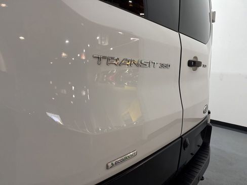 Used 2021 Ford Transit 350 XLT image 11