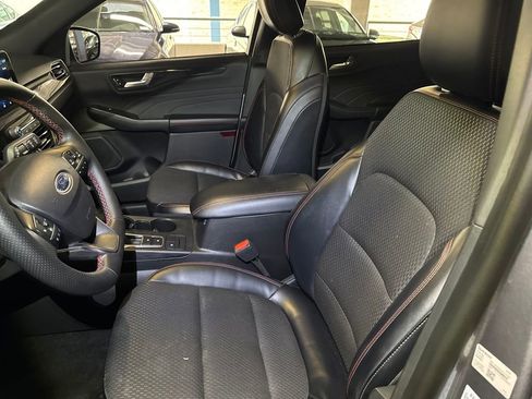 Used 2024 Ford Escape ST-Line w/ Equipment Group 301A FWD image 6