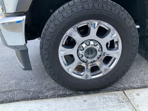 Used 2021 Ford F250 King Ranch w/ King Ranch Ultimate Package AWD/4WD image 10