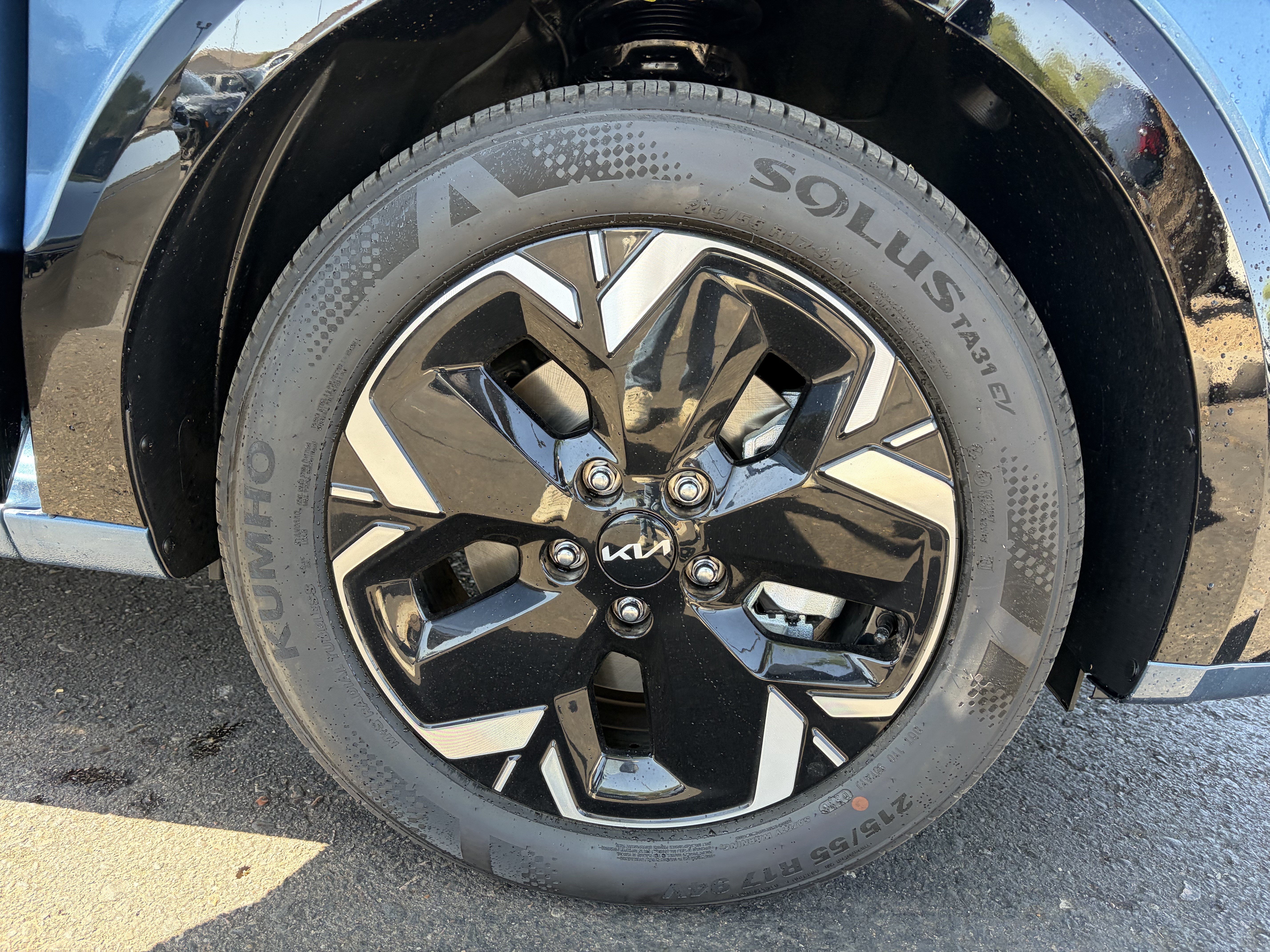 New 2026 Kia Niro Wave FWD image 7