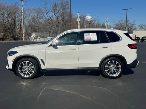 Used 2020 BMW X5 xDrive40i w/ Premium Package image 29
