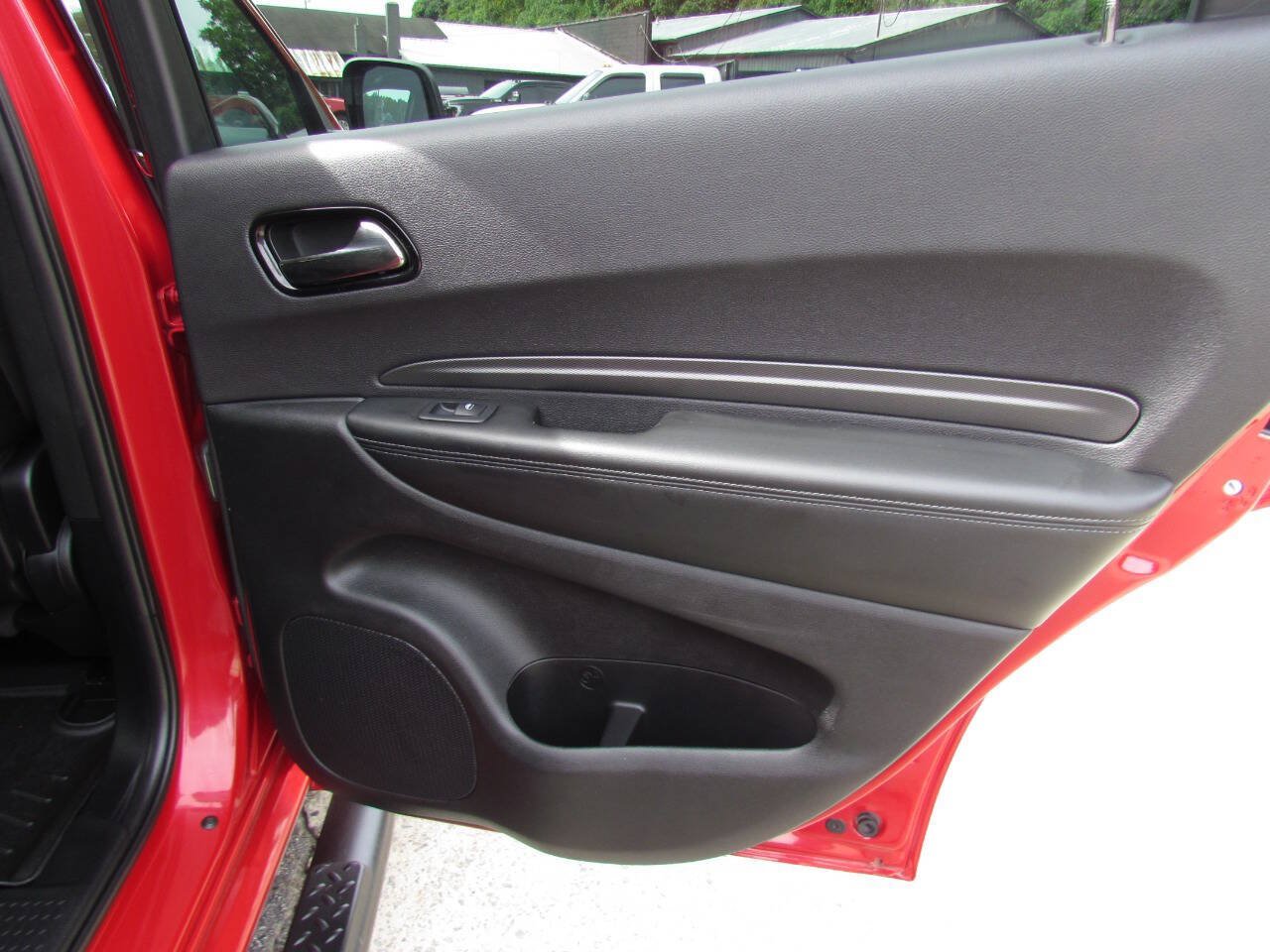 Used 2021 Dodge Durango GT w/ Blacktop Package AWD/4WD image 18