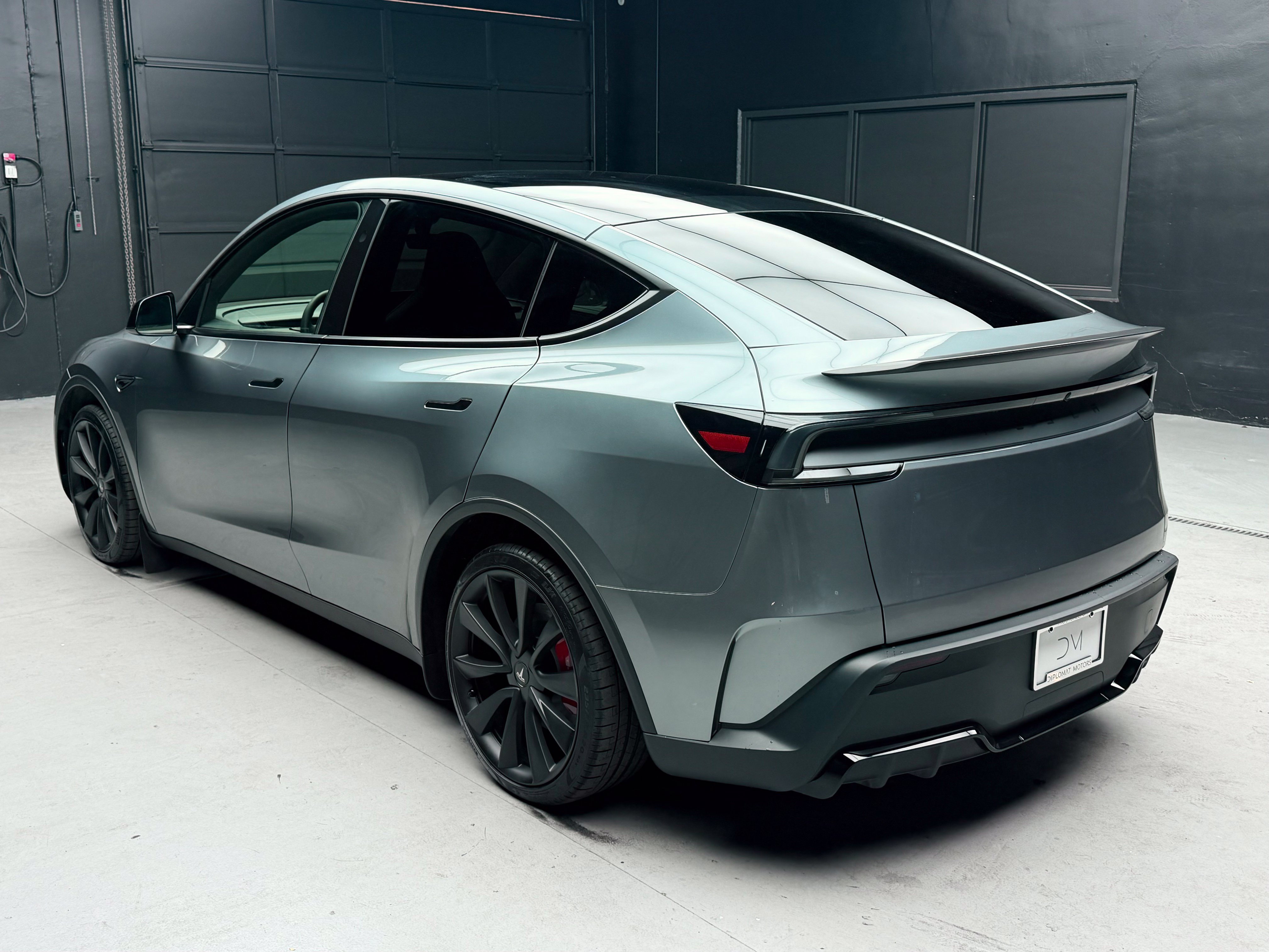 Used 2026 Tesla Model Y Performance AWD/4WD image 4