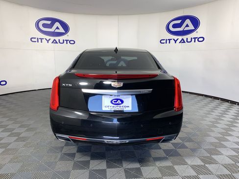 Used 2016 Cadillac XTS Luxury w/ Driver Awareness Package image 4