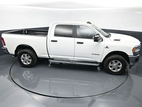 Used 2024 RAM 2500 Big Horn AWD/4WD image 20