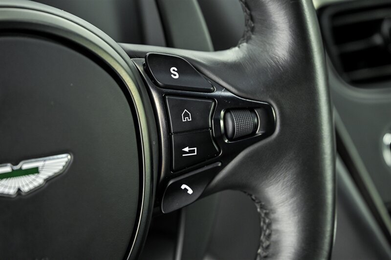 Used 2019 Aston Martin DBS Superleggera RWD image 38