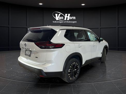 New 2026 Nissan Rogue Dark Armor AWD/4WD image 7