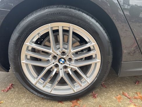 Certified 2024 BMW 530i xDrive w/ Convenience Package image 26