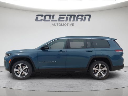 New 2026 Jeep Grand Cherokee L Limited w/ Luxury Tech Group II AWD/4WD image 2